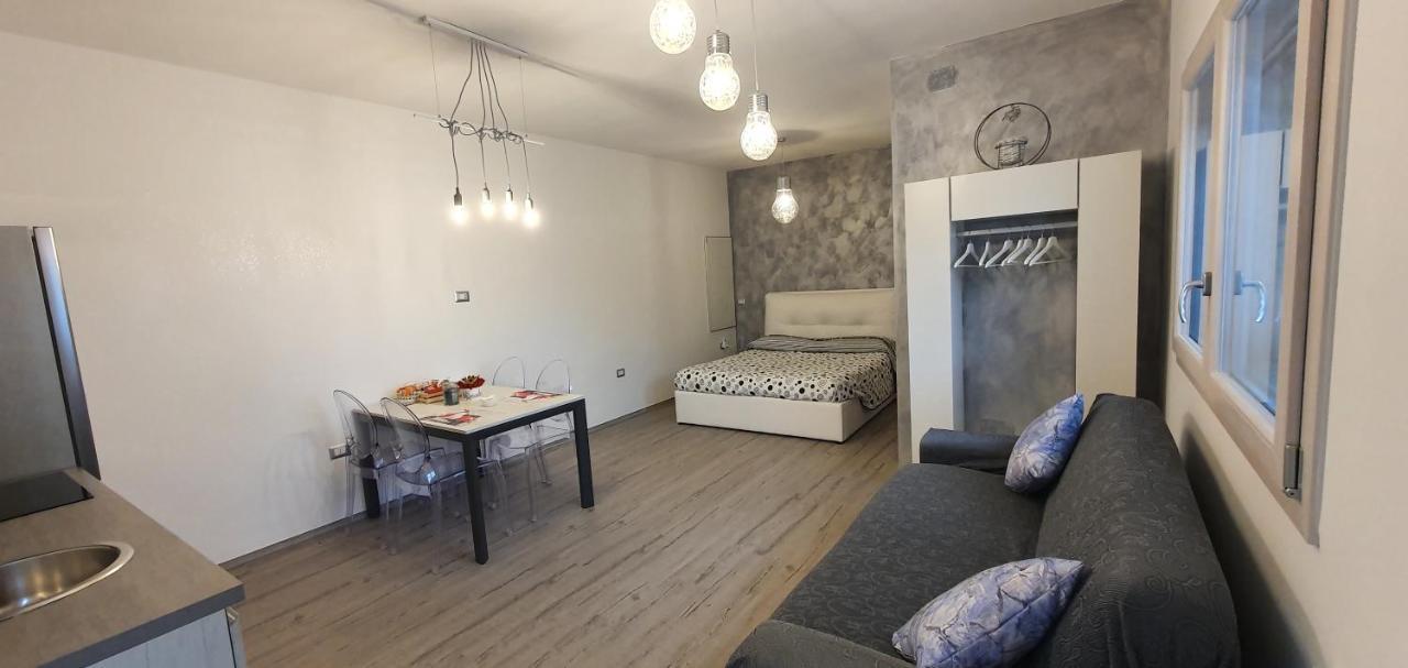 La Casetta Tra Sassi E Ulivi B&B Matera Exteriér fotografie